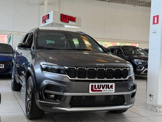 JEEP COMMANDER 1.3 T270 TURBO FLEX OVERLAND AT6 JEEP COMMANDER 1.3 T270 TURBO FLEX OVERLAND AT6